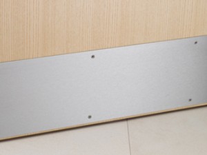 Top 5 Functions Of A Kick Plate